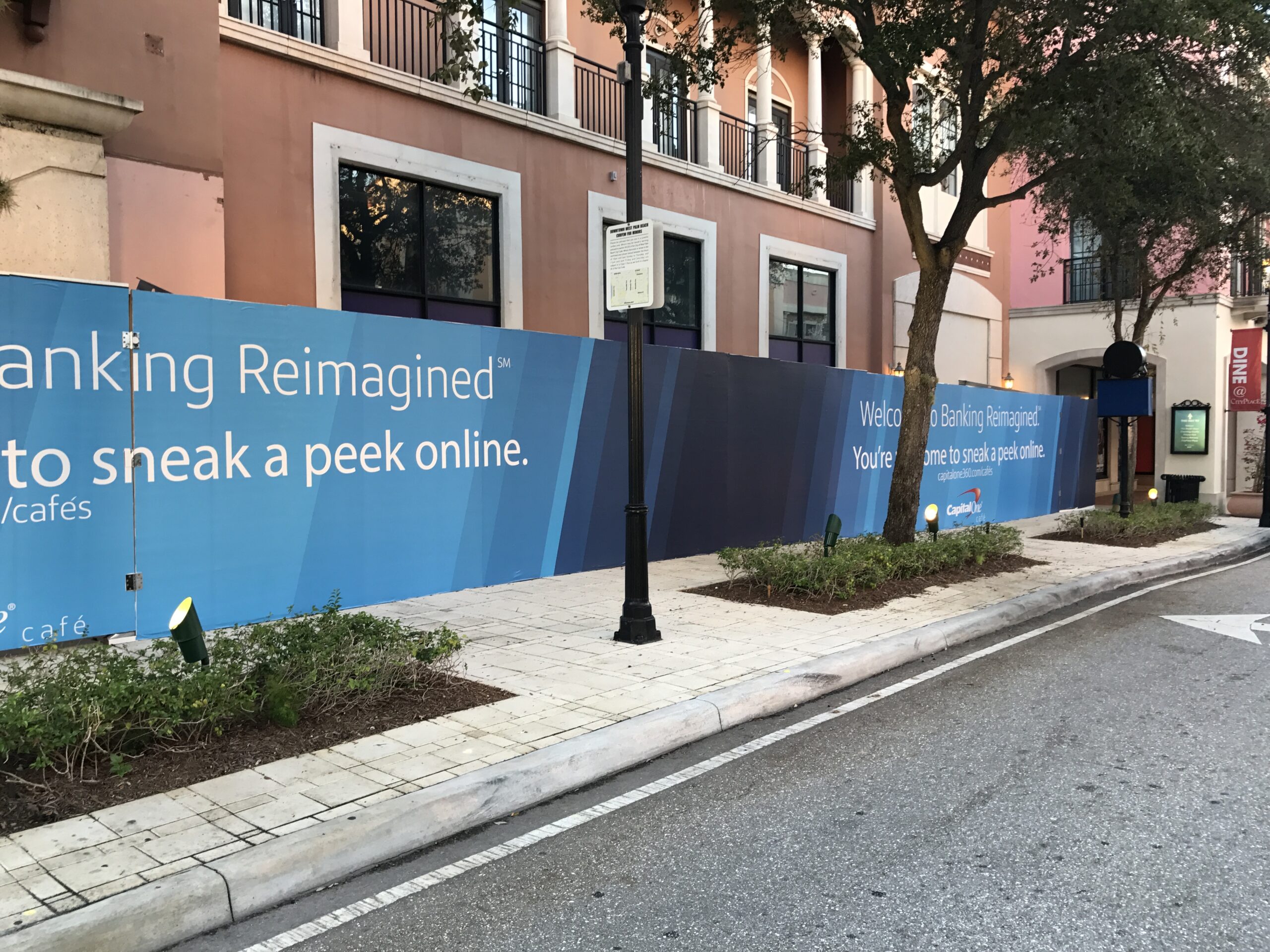 BankUnited Construction Graphics completed by Eastern Signs