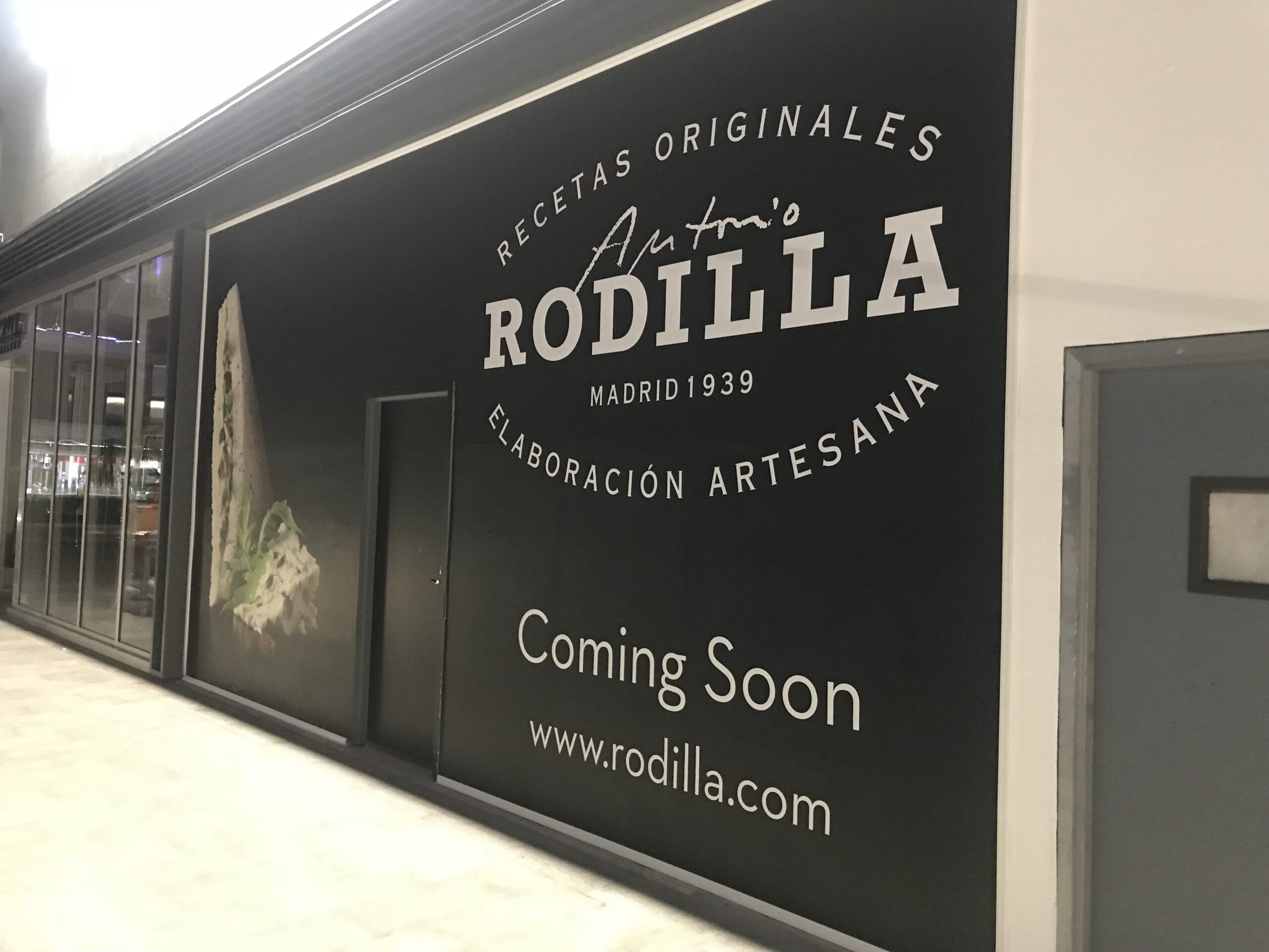 Rodilla Coming Soon Wrap completed by Eastern Signs